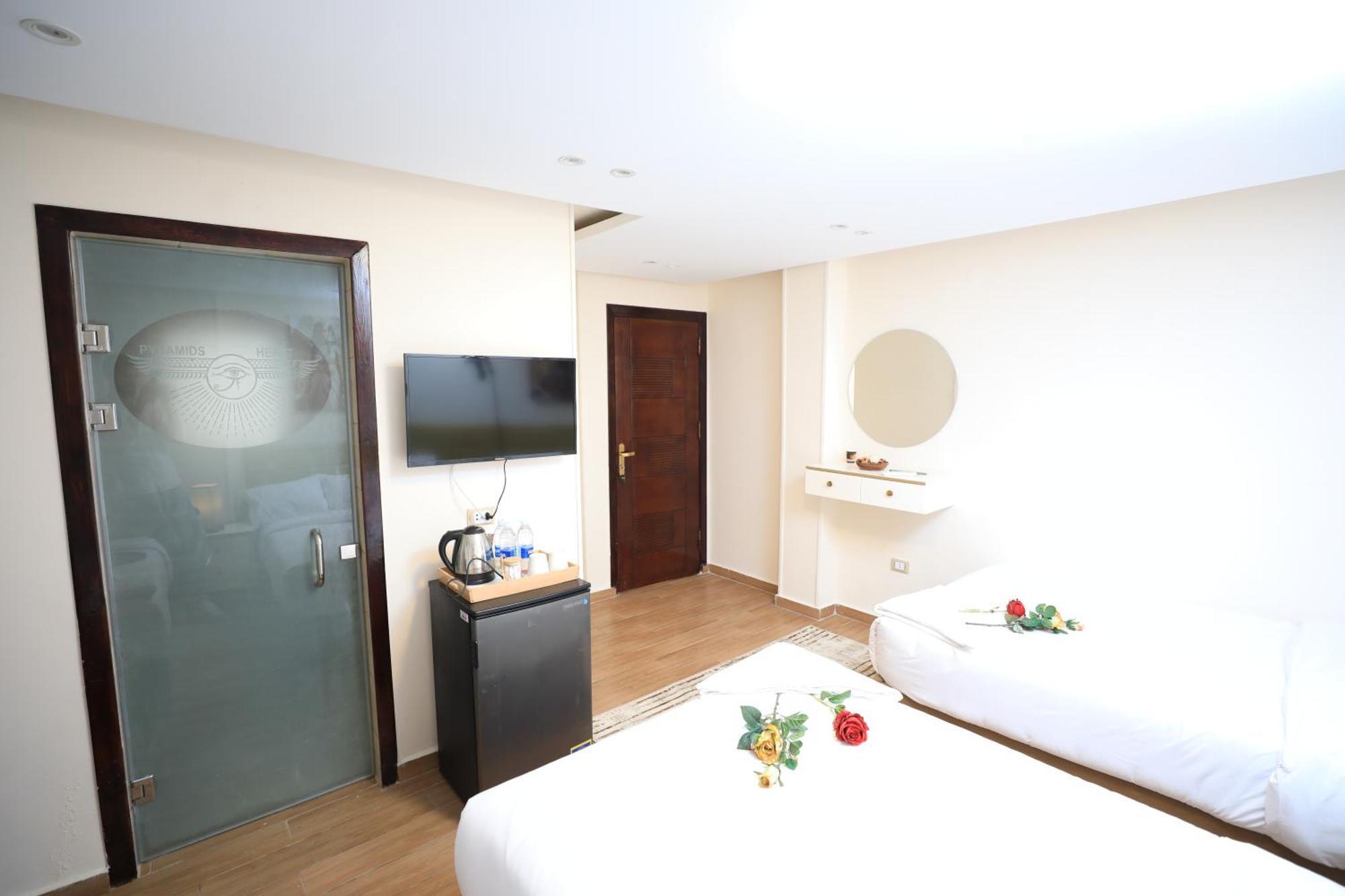 Pyramids Heart Hotel Kafret el-Gabal 외부 사진